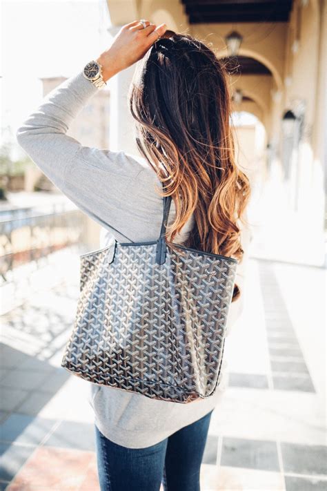 goyard tote medium size|how much are goyard totes.